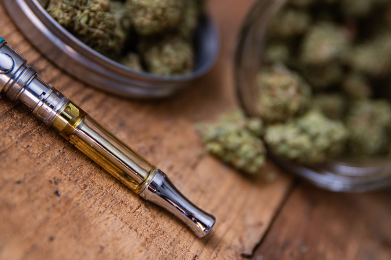 What Is A Vape Pen And How Much Does It Cost? - Mech Nex